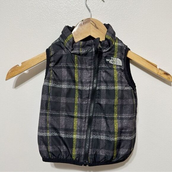The North Face Infant Reversible Vest Size 6-12 Months - Picture 3 of 4